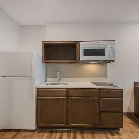 Woodspring Suites Wesley Chapel-Tampa エクステリア 写真