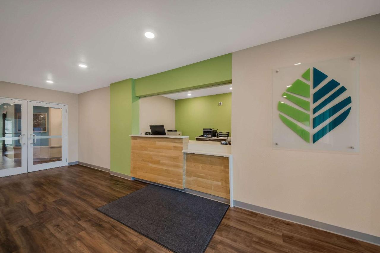 Woodspring Suites Wesley Chapel-Tampa エクステリア 写真